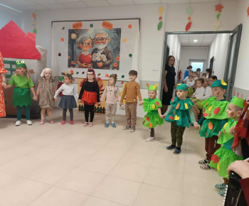 Aktuality / Október - mesiac úcty k starším v obci Pakostov - foto