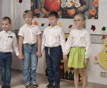 Aktuality / Október - mesiac úcty k starším v obci Pakostov - foto