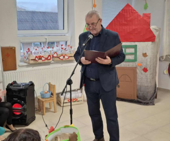 Aktuality / Október - mesiac úcty k starším v obci Pakostov - foto