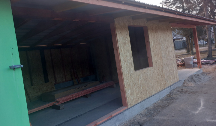 Spoločenská miestnosť a sociálne zariadenie 