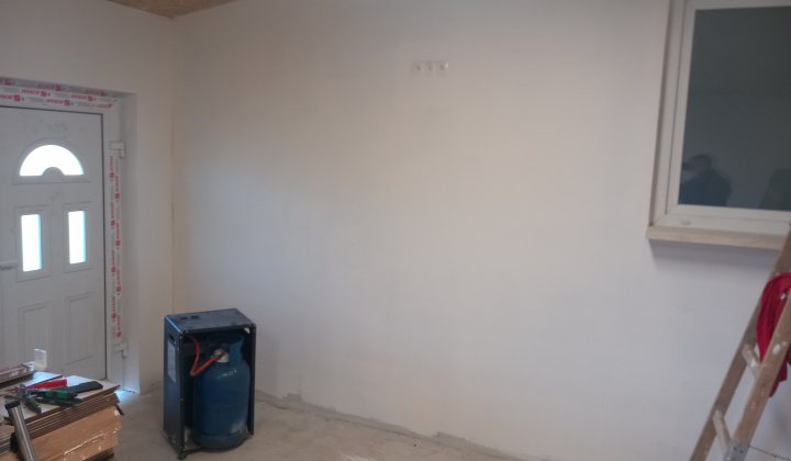 Spoločenská miestnosť a sociálne zariadenie 